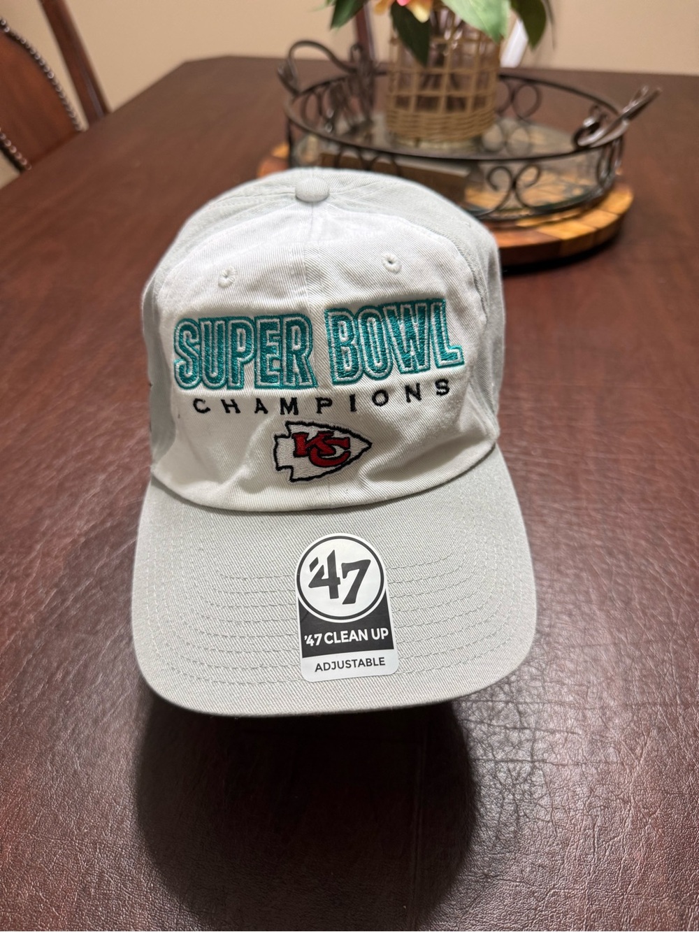 NFL '47 Light Gray Super Bowl Champions Adjustable Cap for Kansas City Chiefs